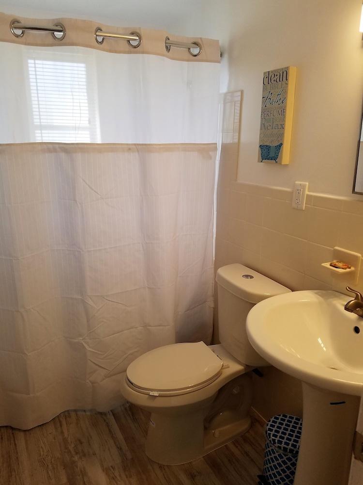 St. Pete Beach Suites エクステリア 写真