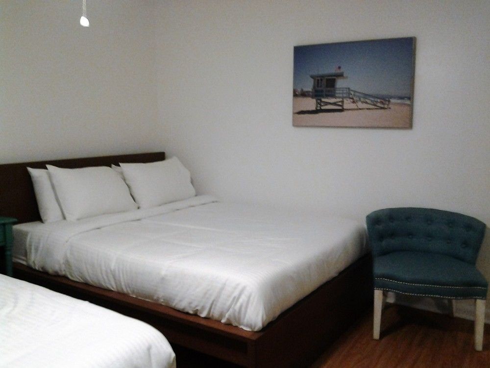 St. Pete Beach Suites エクステリア 写真
